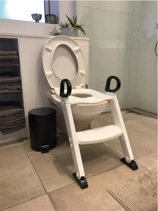 Entrenador de baño de babydan con escaleras