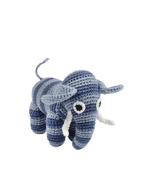 Elefante de ganchillo, mezclilla