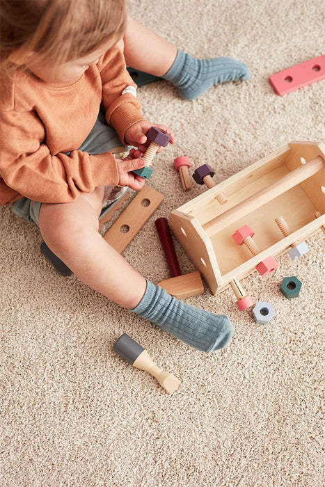 Caja de herramientas (centro de niños)